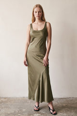 VESTIDO MIDI VELVET