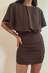 VESTIDO CHOCOLATE CON CAPA
