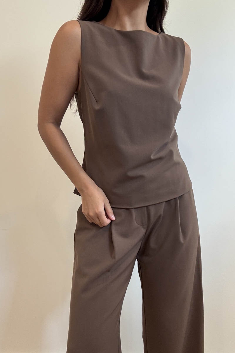 SET DE BLUSA Y PANTALON CAFE