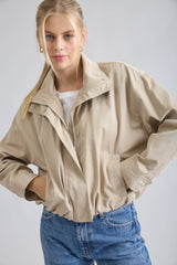 BOMBER JACKET CON CUELLO