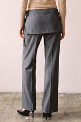PANTALÓN CON FALDA AJUSTABLE