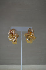 ARETES PETAL GLOW