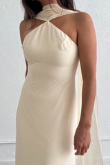 VESTIDO HALTER CON MASCADA