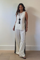 SET BEIGE CON ENCAJE