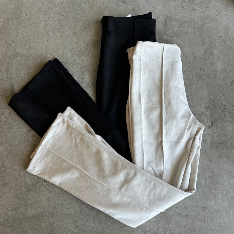 PANTALON DE GAMUZA