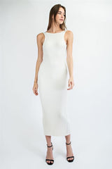VESTIDO BLANCO CON ESCOTE