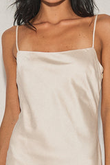 VESTIDO CON CAPA LUMIÉRE