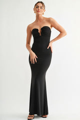 VESTIDO STRAPLESS TIPO SIRENA