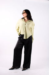 PANTALÓN NEGRO SATINADO