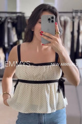 BLUSA  POLKA CON LUNARES PEQUEÑOS