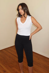 PANTALON NEGRO CAPRI