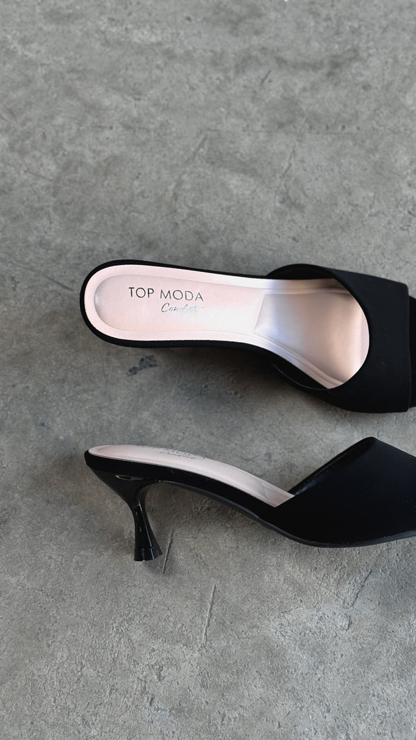 ZAPATILLA ESTILO SANDALIA