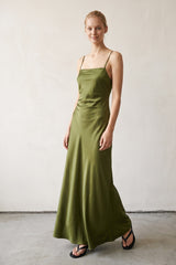 VESTIDO LARGO SATINADO