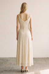 VESTIDO BEIGE DE ENCAJE