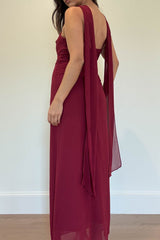 VESTIDO HALTER CON MASCADA