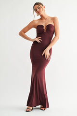 VESTIDO STRAPLESS TIPO SIRENA