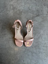 ZAPATILLAS NUDE/ROSADO CON PULSERA
