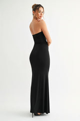 VESTIDO STRAPLESS TIPO SIRENA