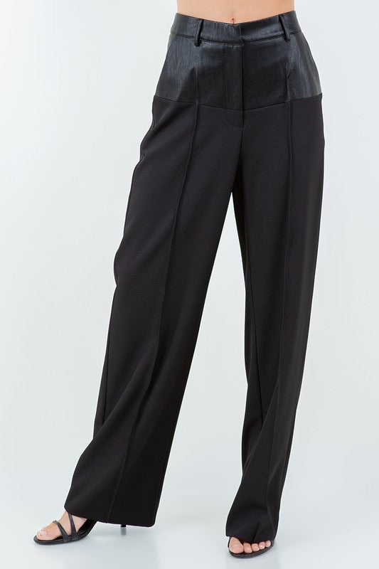 PANTALÓN CON VINIPIEL