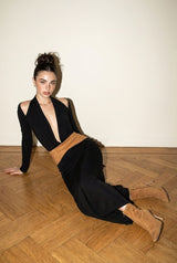 VESTIDO CON DETALLE DE GAMUZA