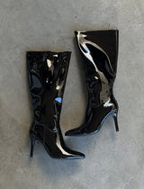 Botas de charol largas